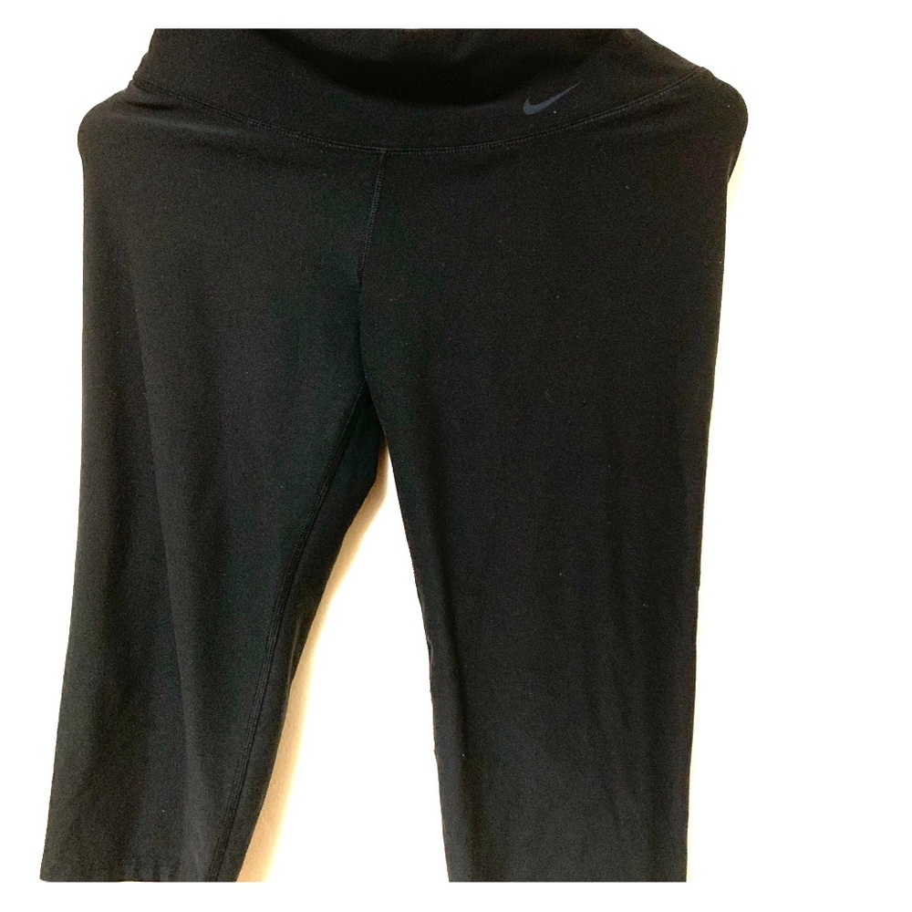 Nike DRI-FIT Cropped Leggings Black Size XS